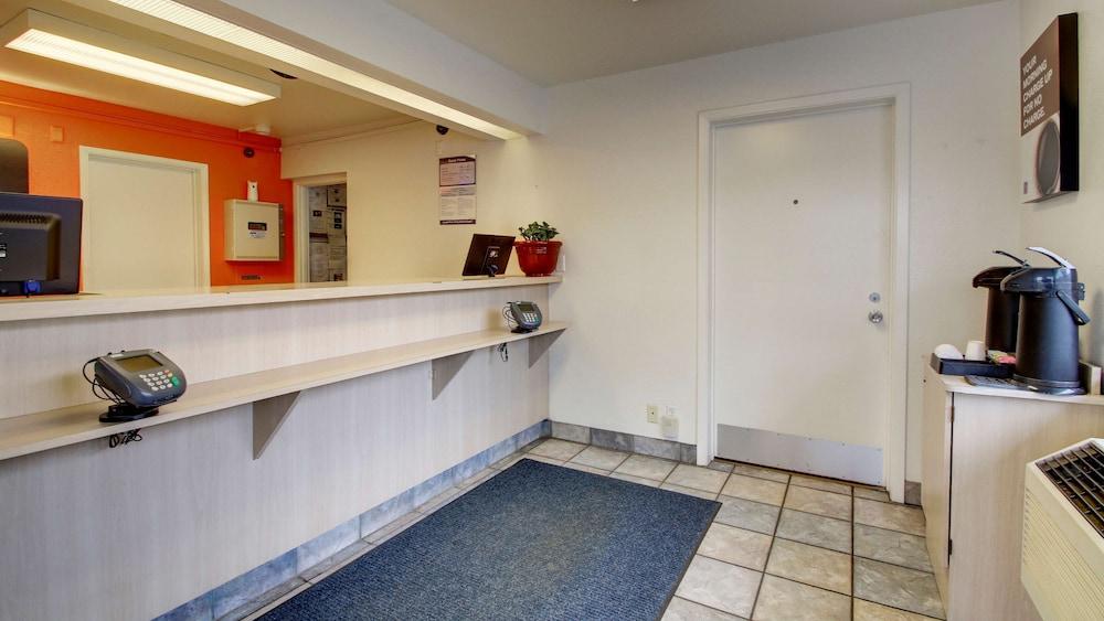 Motel 6 Elizabethtown Buitenkant foto