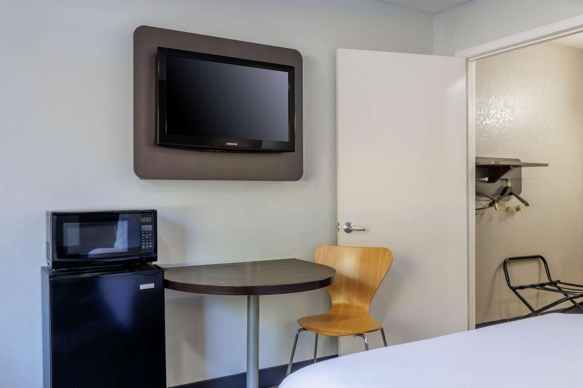Motel 6 Elizabethtown Buitenkant foto