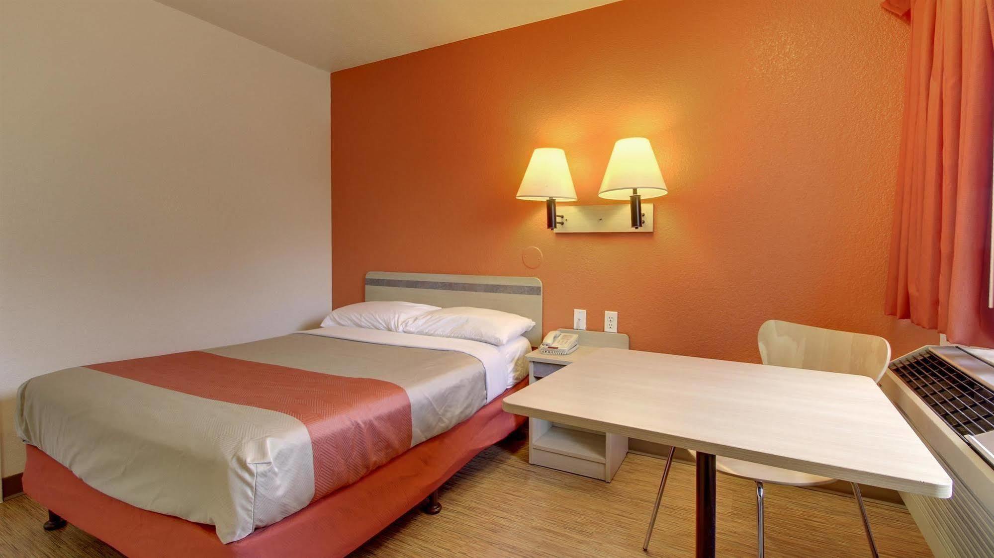 Motel 6 Elizabethtown Buitenkant foto